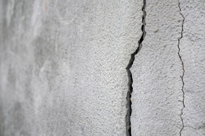 Crack Sealing in Foundation Walls